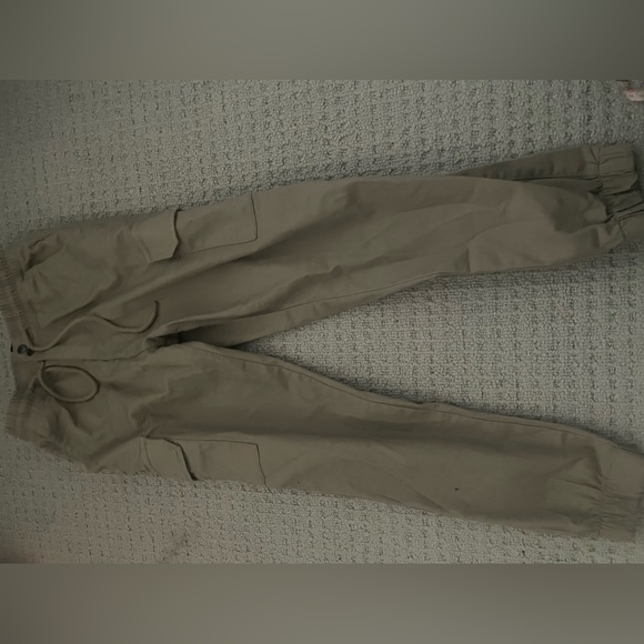 Khaki joggers/cargos - Picture 2 of 2